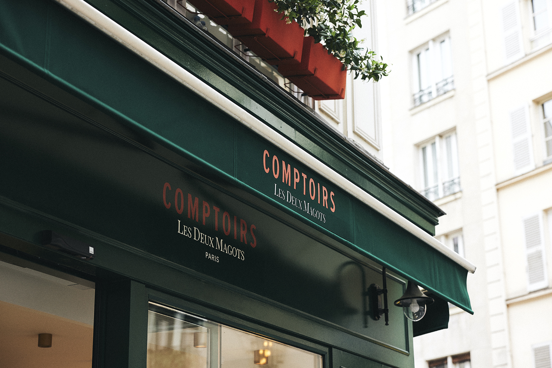 Les Deux Magots, Le Comptoir, photographies reportages, devanture